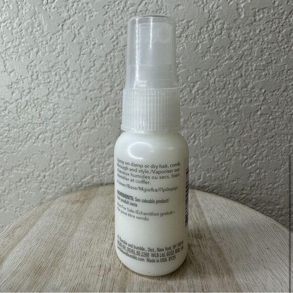 $4 ๐ Bumble & Bumble Hairdressers Invisible OilโTreatment + Heat Protectโฆ - Picture 3 of 8